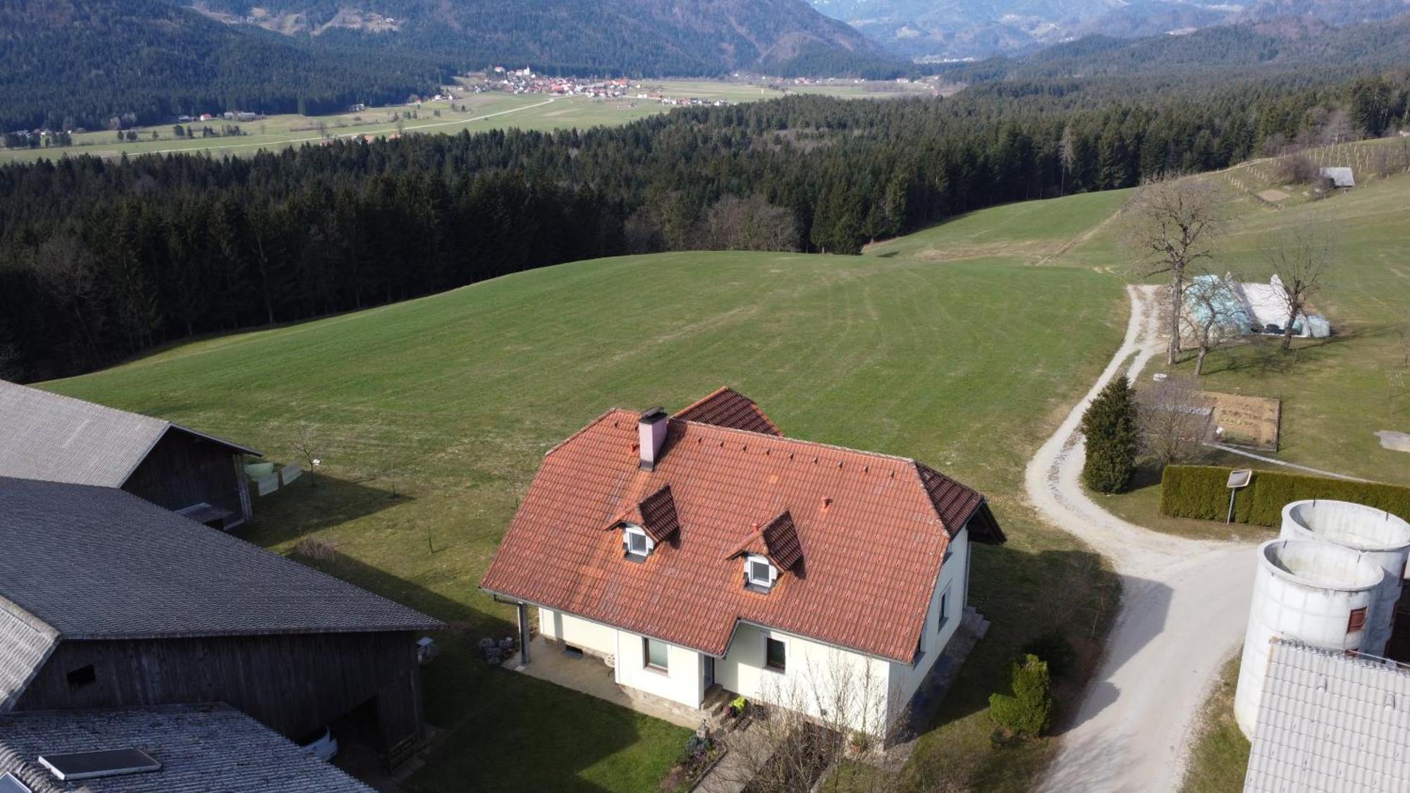 With Mountain View And Rivers Close By Smartno ob Dreti